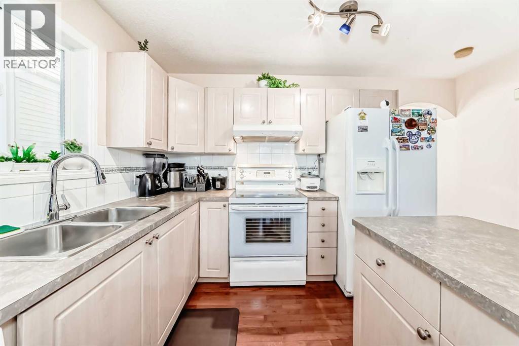 Single Family House for Sale in  Taravista Street NE Taradale Calgary 