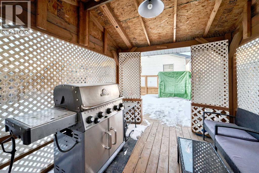 Single Family House for Sale in  Taravista Street NE Taradale Calgary 