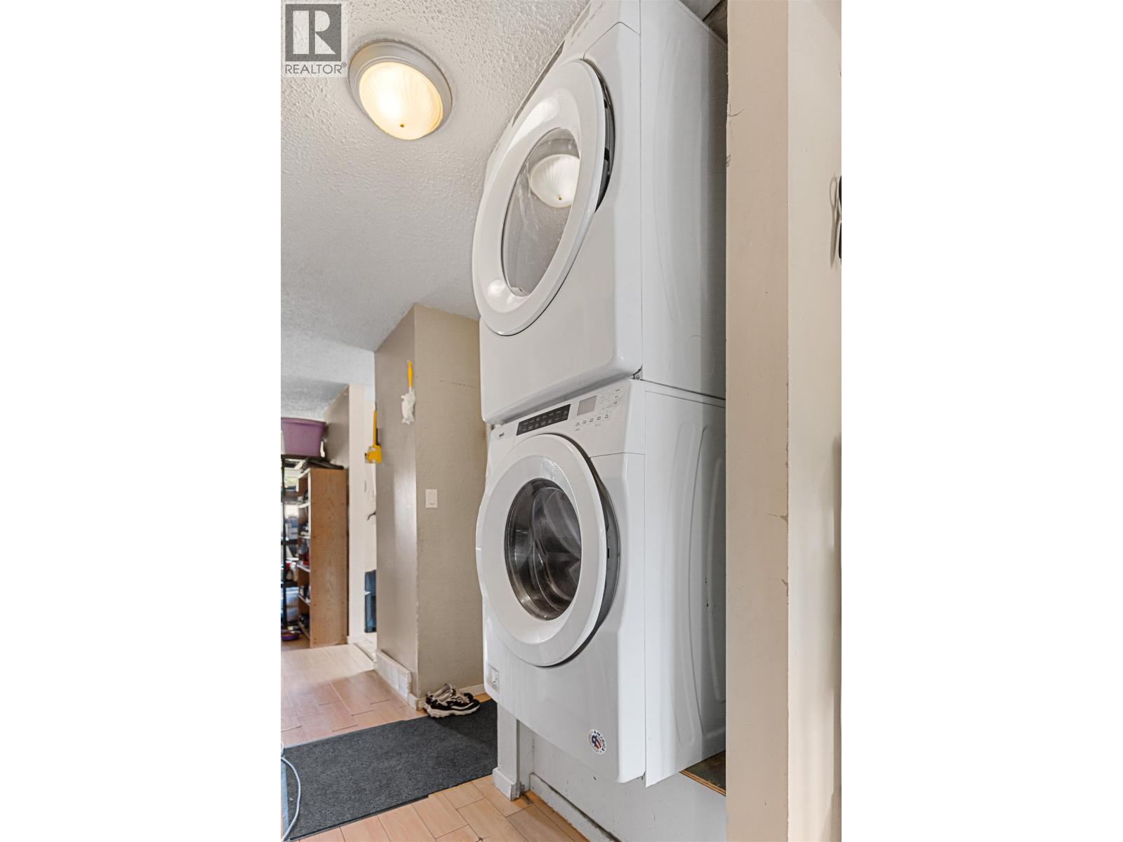 2637-2639 QUINCE STREET, Prince George