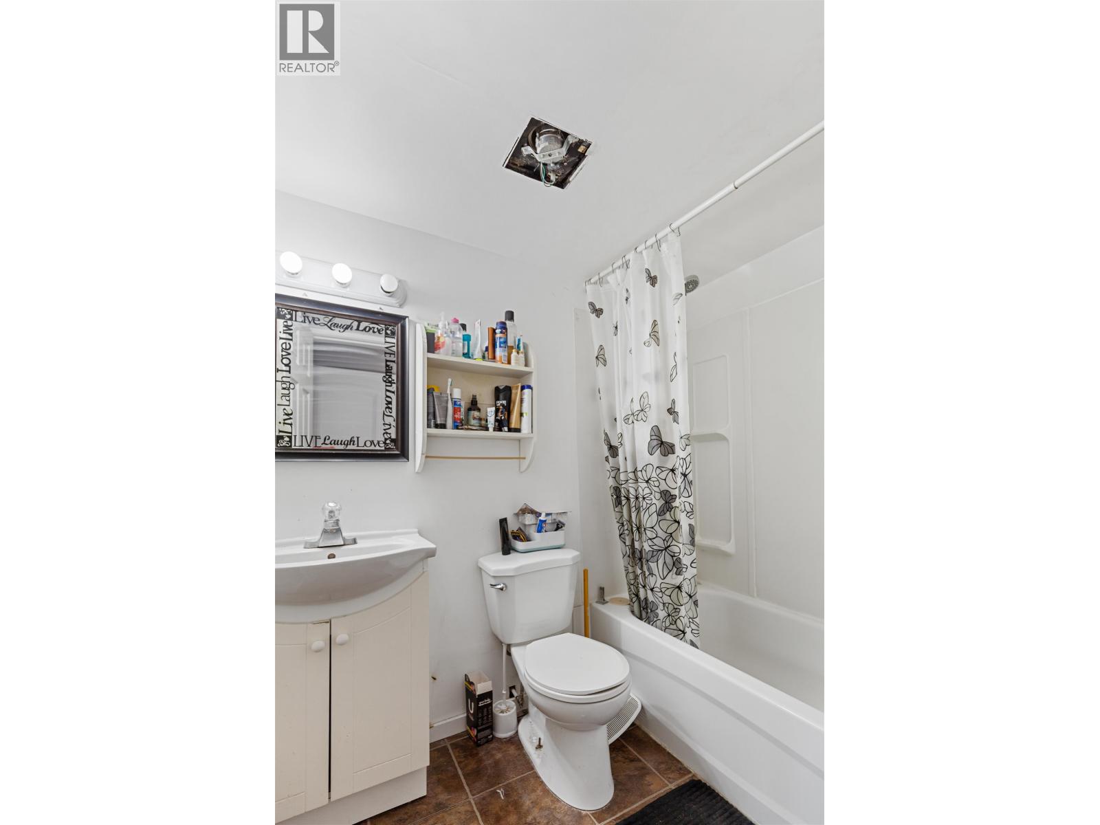 2637-2639 QUINCE STREET, Prince George