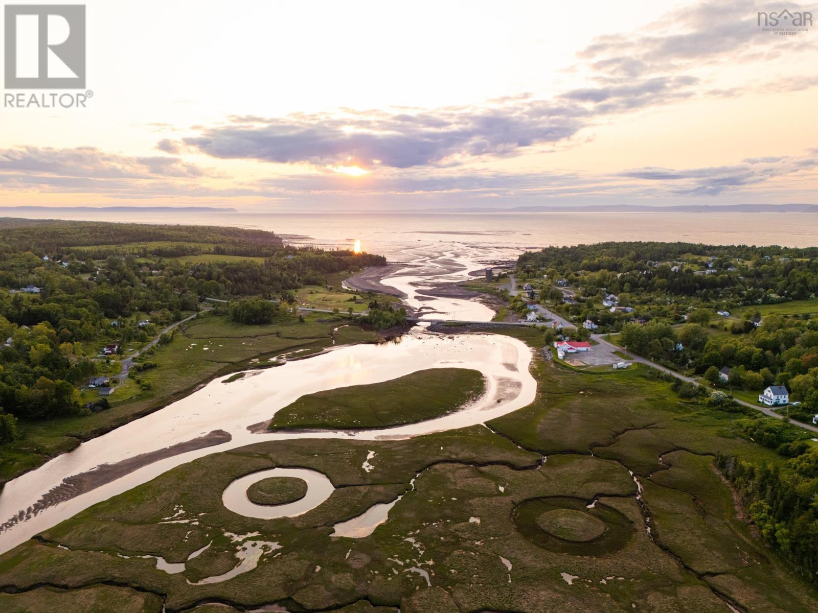 Property 48 of 49 of 9409 Highway 215