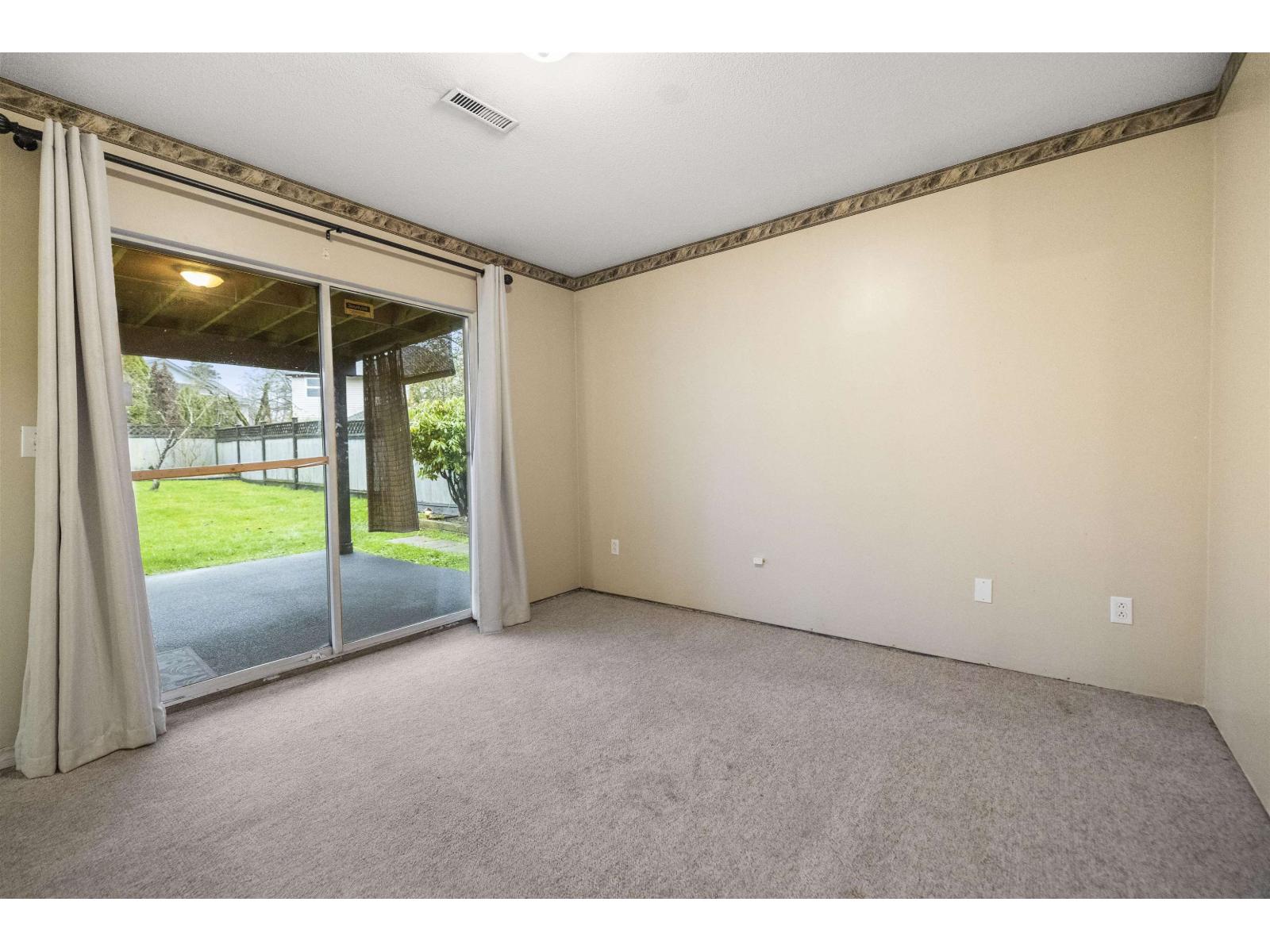 16122 92 AVENUE, Surrey