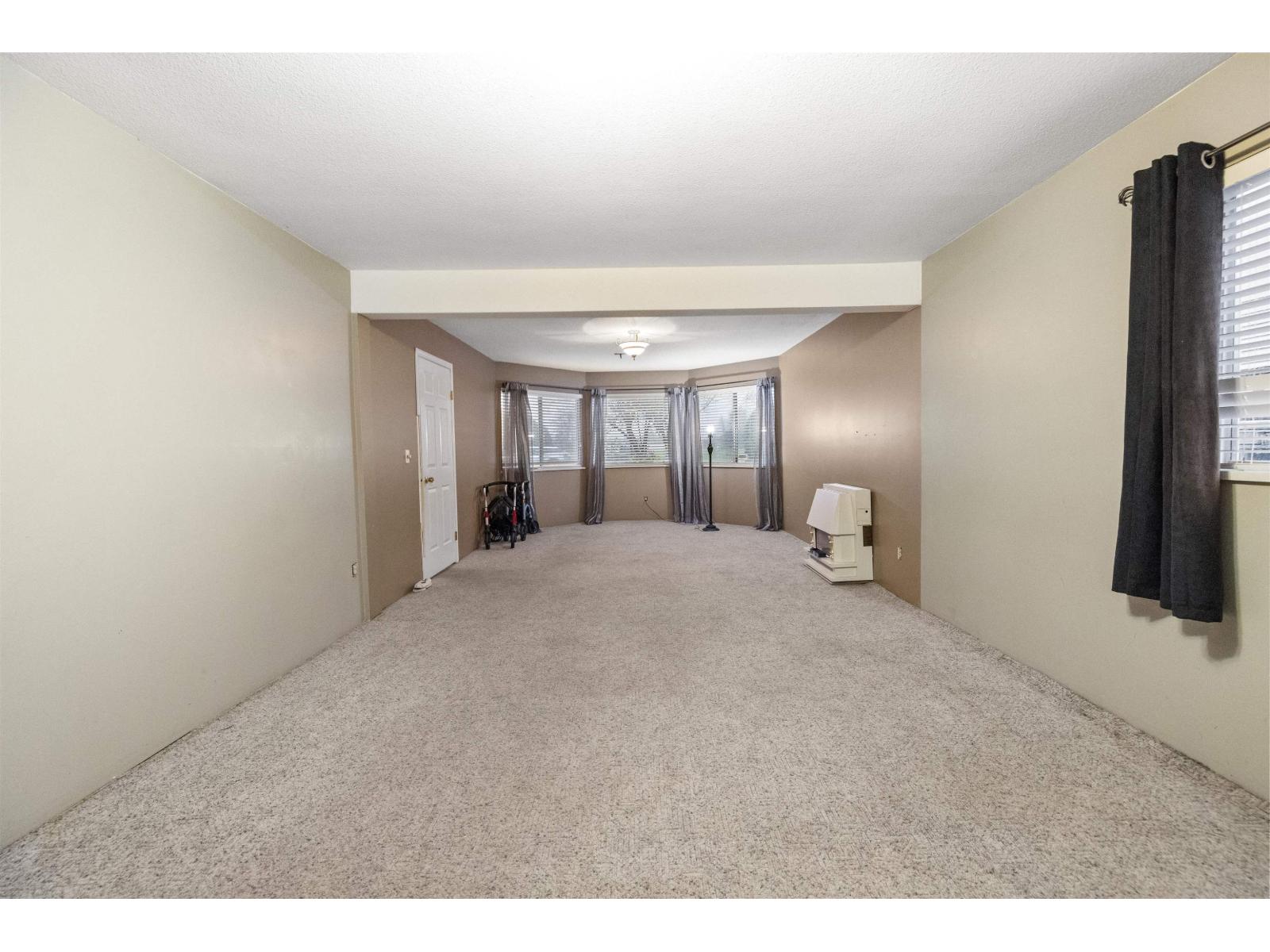 16122 92 AVENUE, Surrey