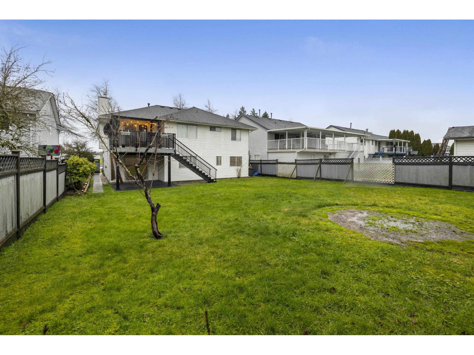 16122 92 AVENUE, Surrey