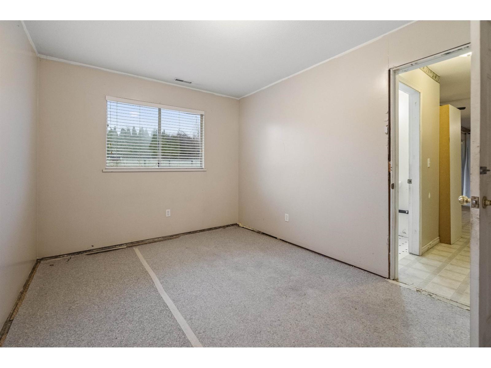 16122 92 AVENUE, Surrey