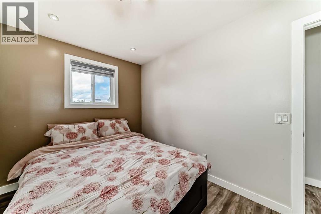 Single Family House for Sale in  Taraglen Road NE Taradale Calgary 