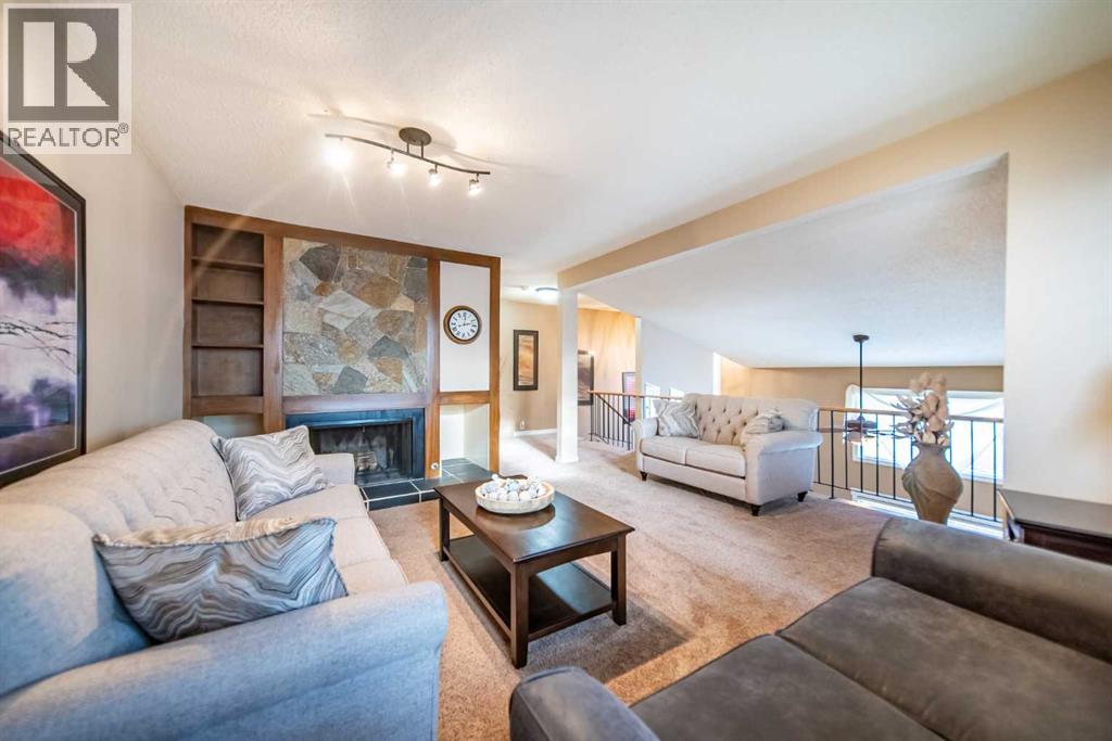 Single Family House 5 Level for Sale in  Ranchview Crescent NW Ranchlands Calgary 