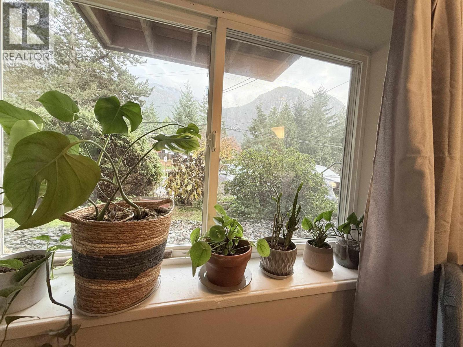 26 38175 WESTWAY AVENUE, Squamish