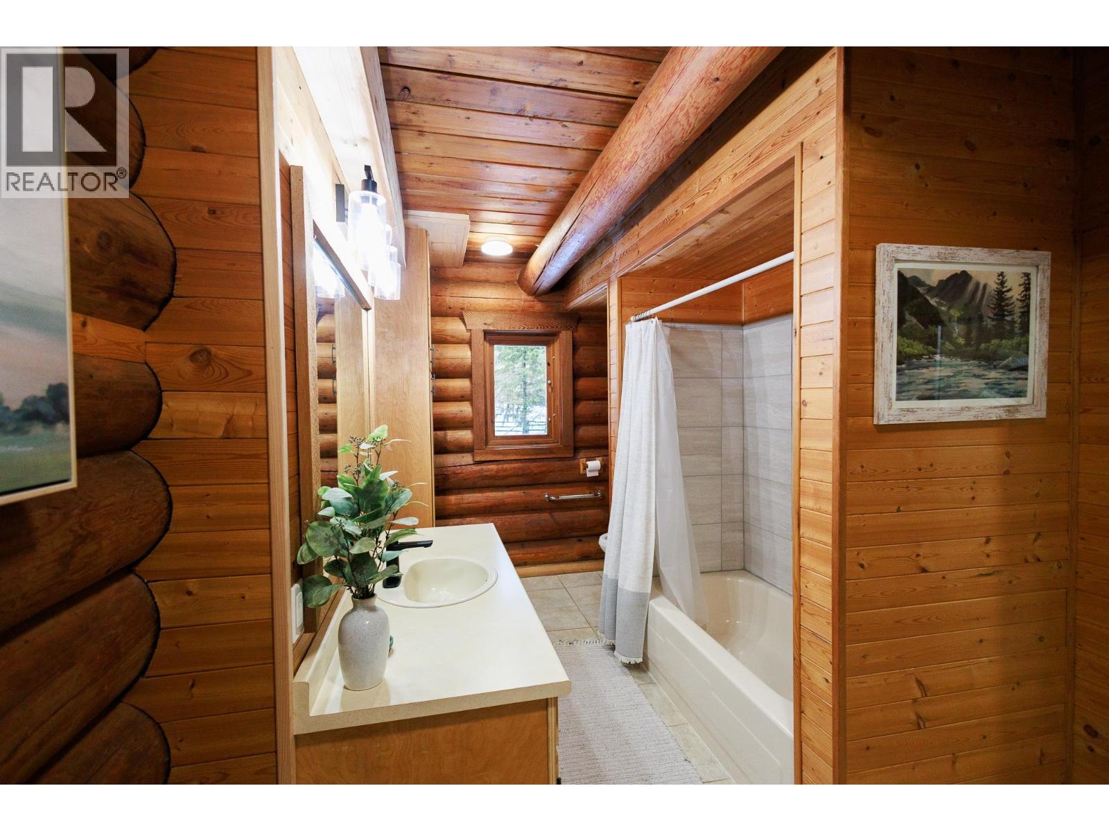 4550 COPPER RIVER Road, Terrace