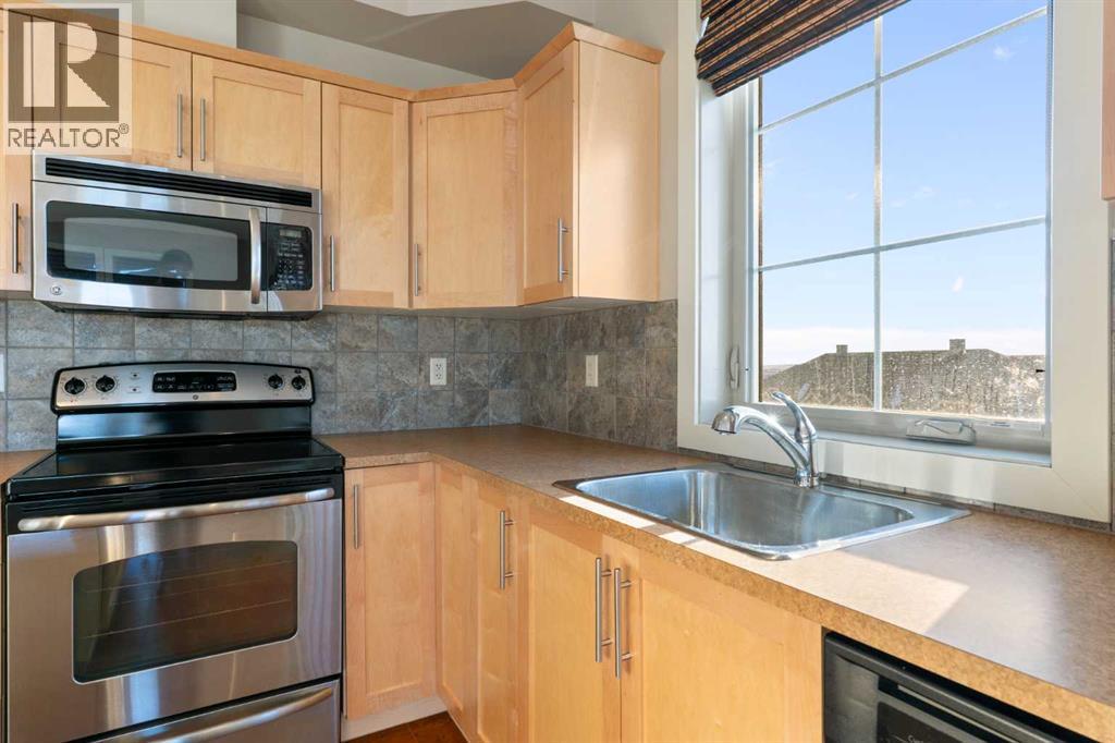 201 Sunset Drive, Cochrane