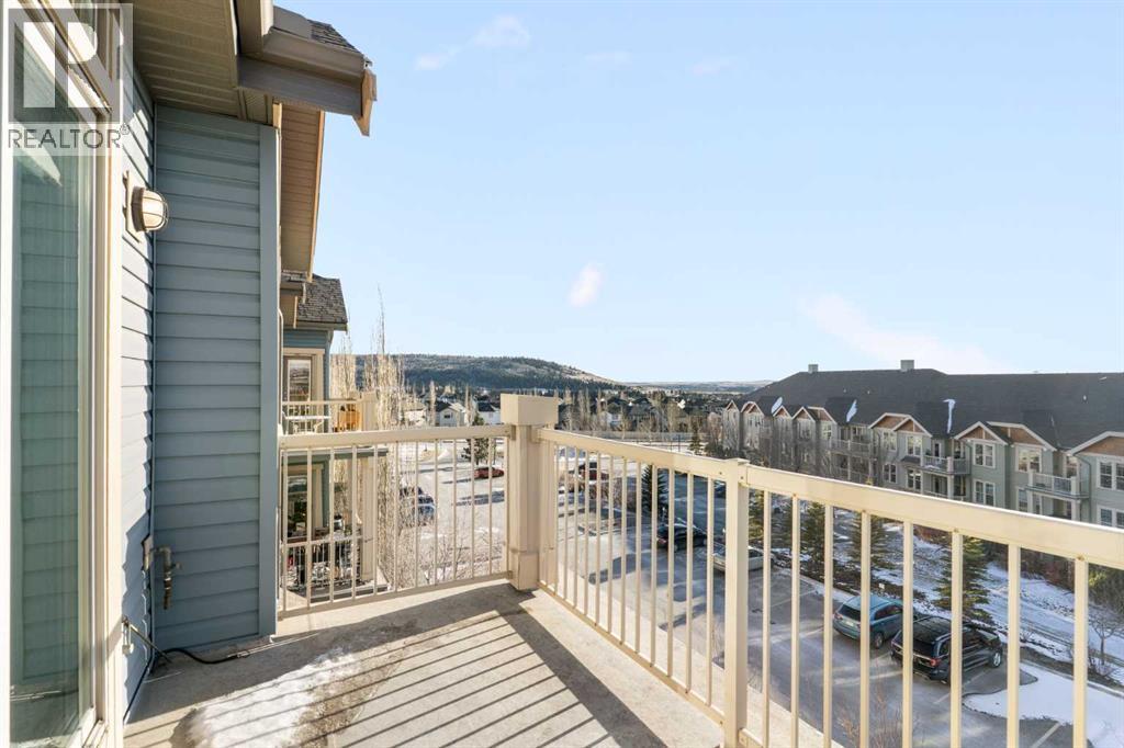 201 Sunset Drive, Cochrane