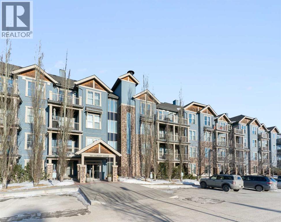 201 Sunset Drive, Cochrane