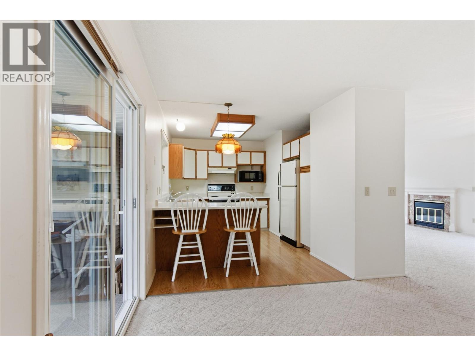 402 1260 Raymer Avenue, Kelowna