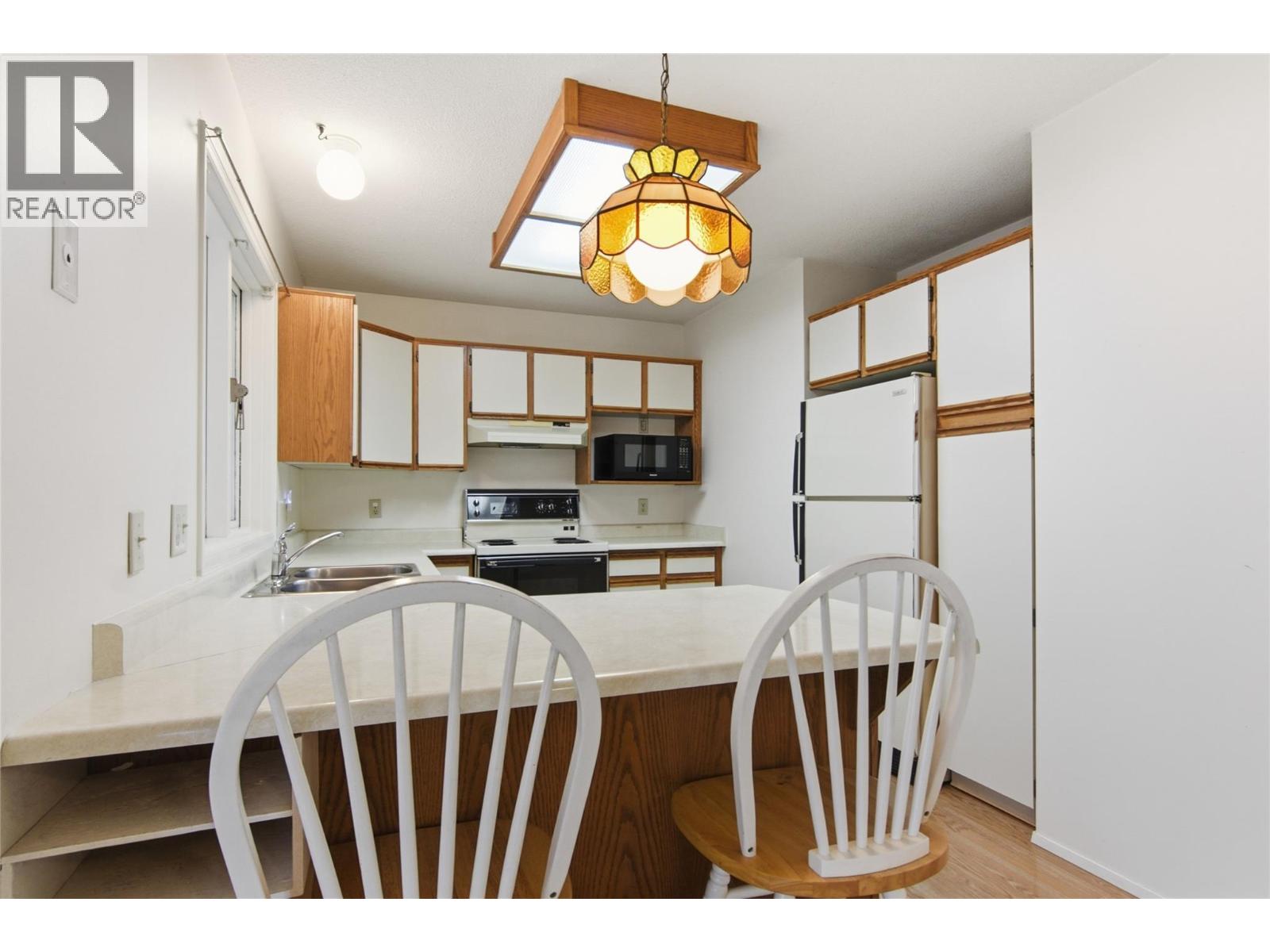 402 1260 Raymer Avenue, Kelowna