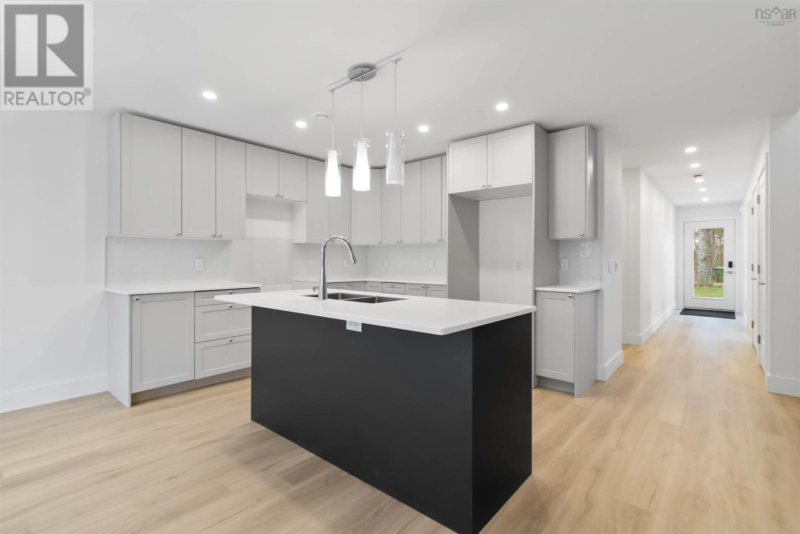 Property 18 of 47 of 10 Miller Road