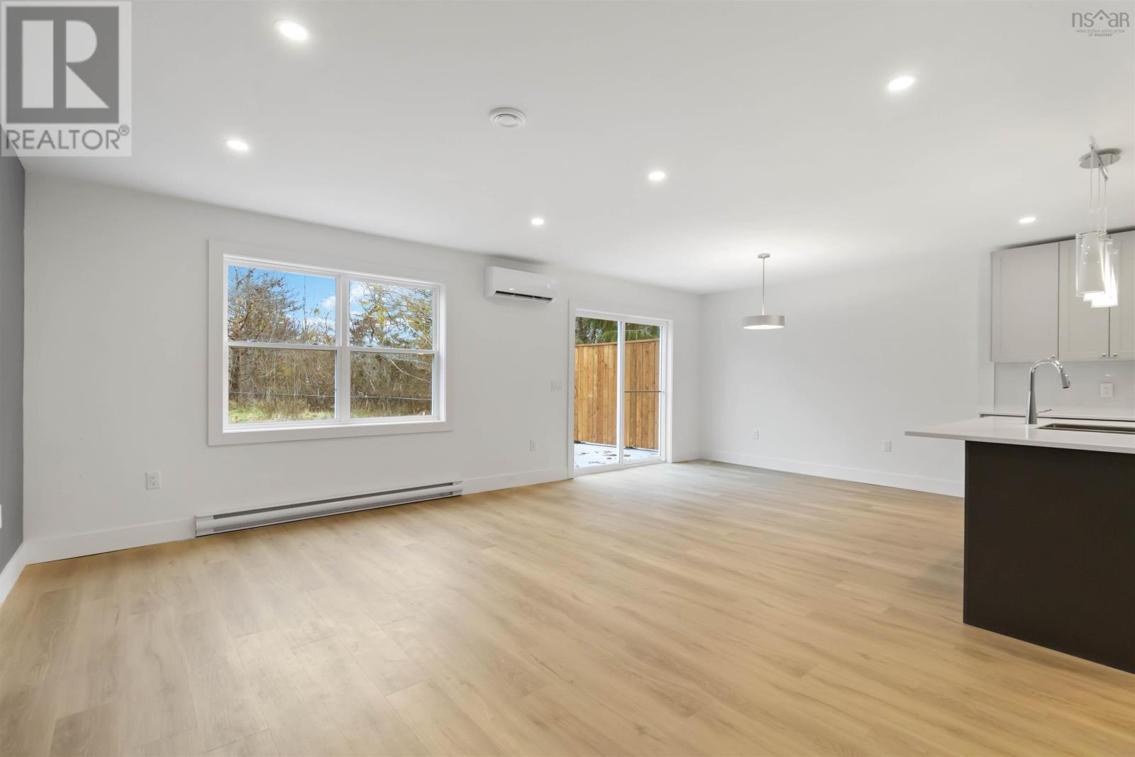 Property 23 of 47 of 10 Miller Road