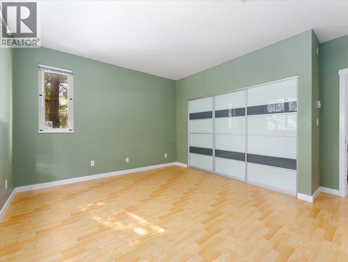 107 675 PARK CRESCENT, New Westminster