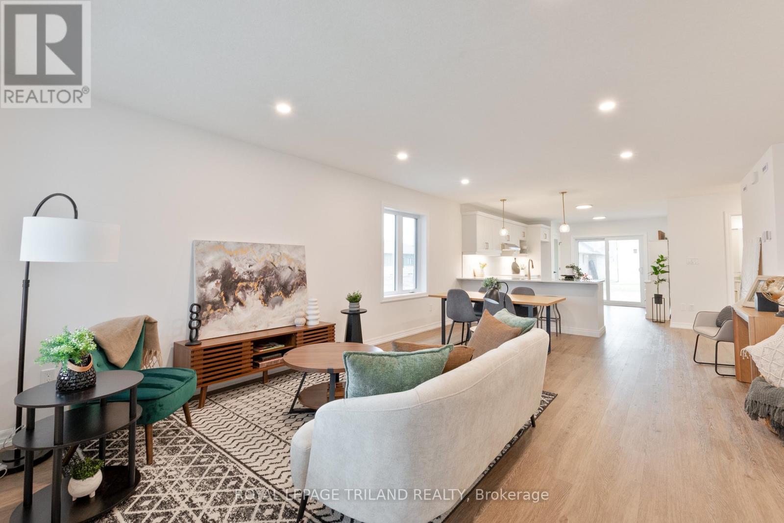 14 HARROW LANE, St. Thomas, Ontario