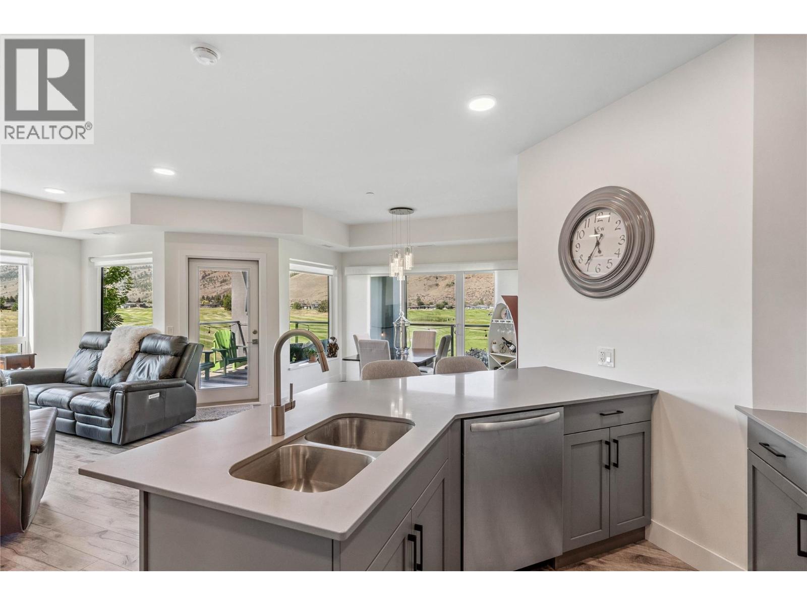 #101 651 DUNES DRIVE - 6