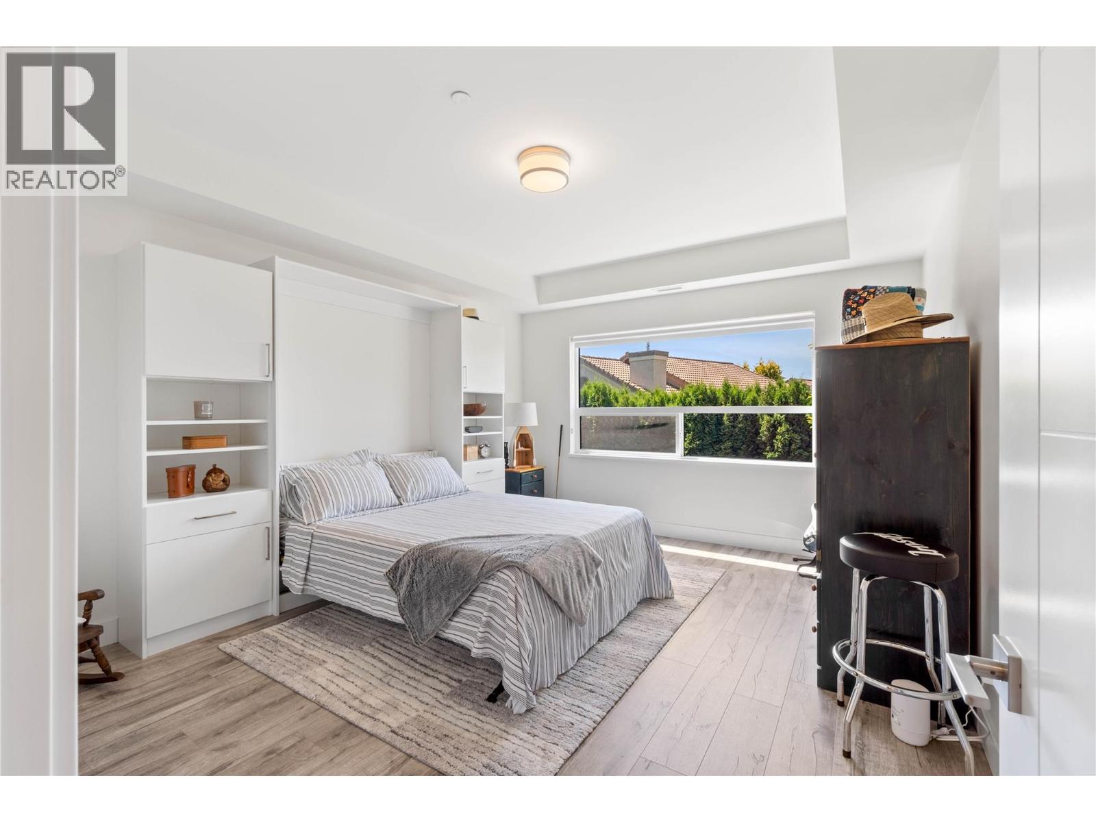 #101 651 DUNES DRIVE - 16