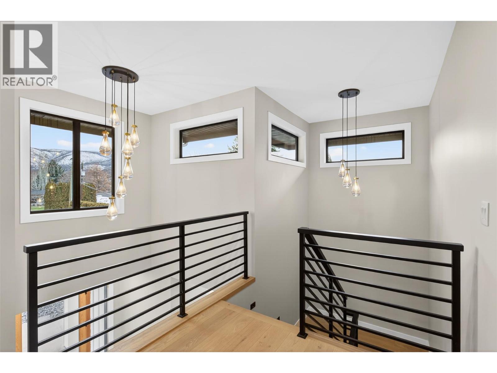  2235 Thacker Drive, West Kelowna