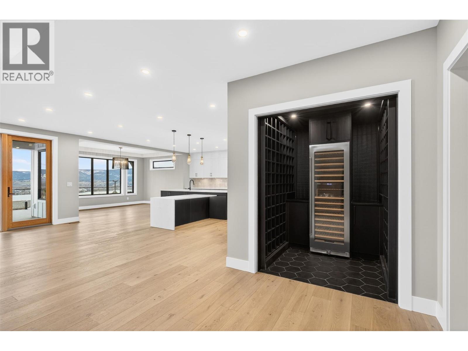  2235 Thacker Drive, West Kelowna