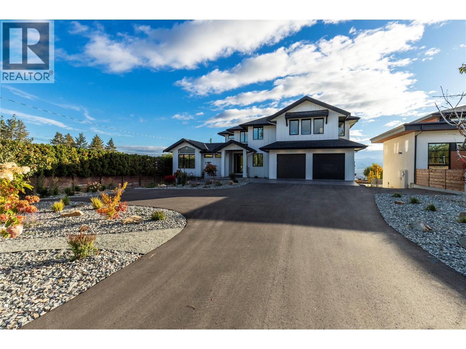  2235 Thacker Drive, West Kelowna