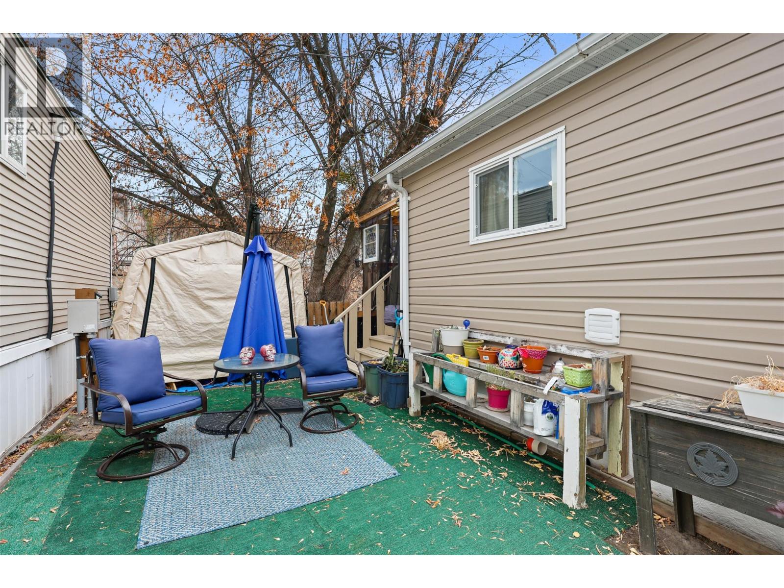 #10 1055 OLD CARIBOO ROAD - 17