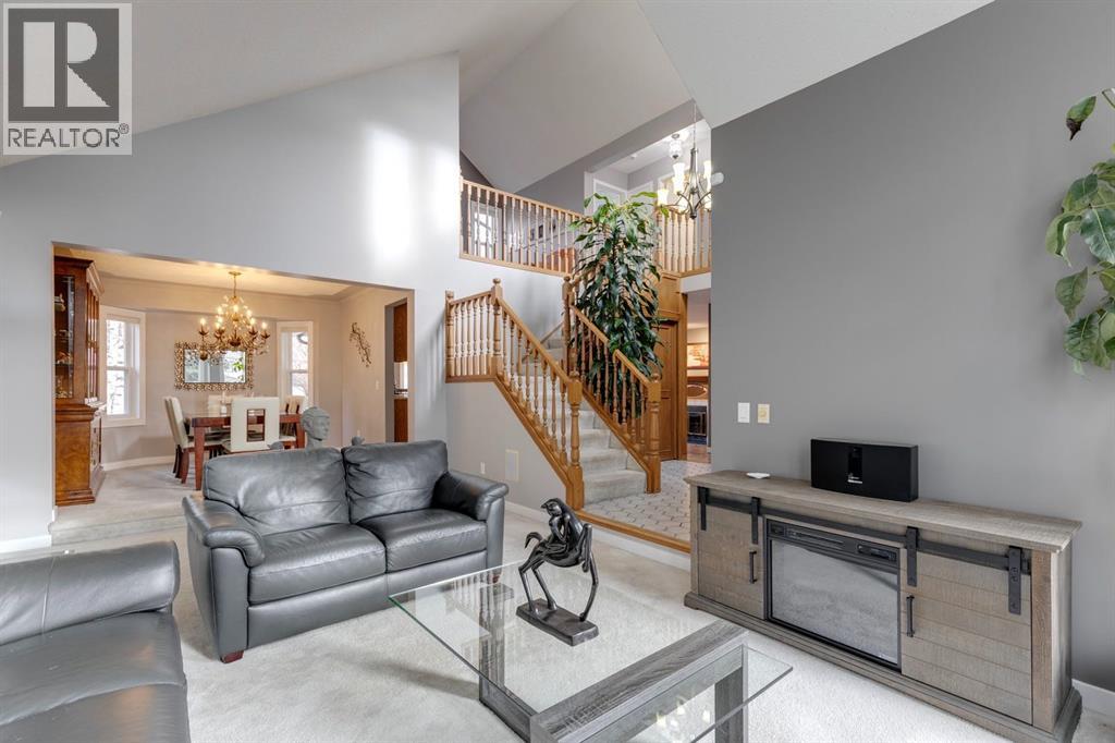 Single Family House for Sale in  Wood Valley Rise SW Woodbine Calgary 