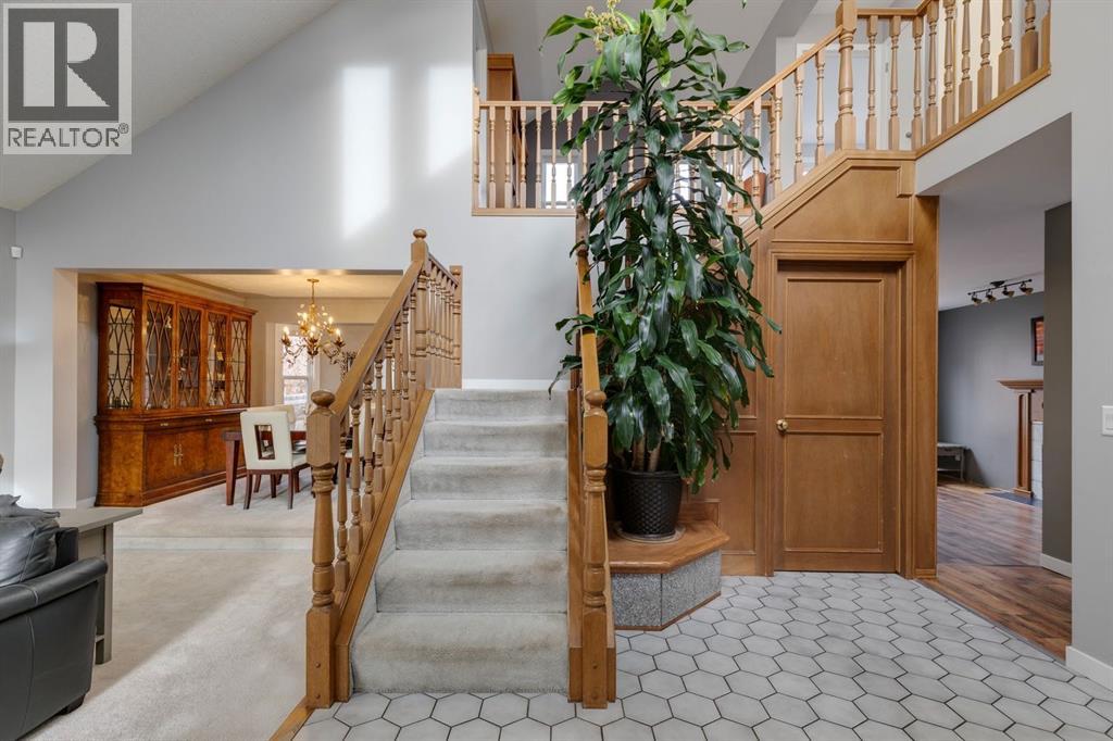 Single Family House for Sale in  Wood Valley Rise SW Woodbine Calgary 