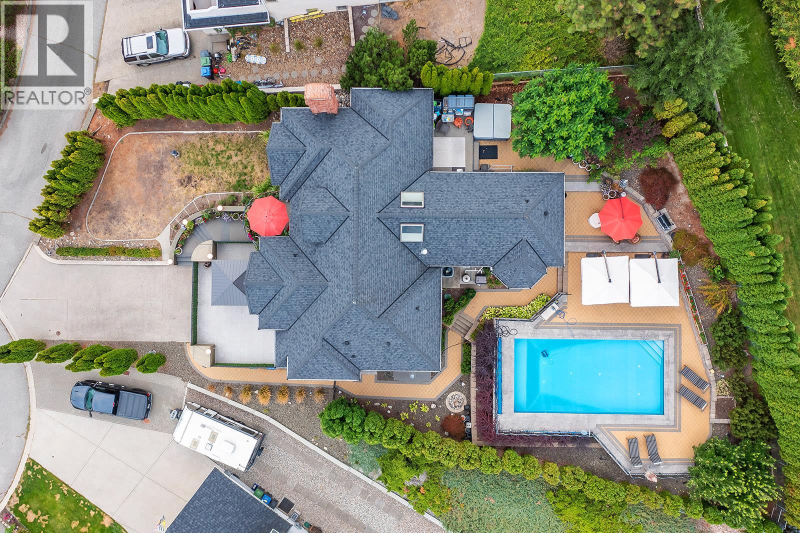  2376 Nahanni Court, Kelowna