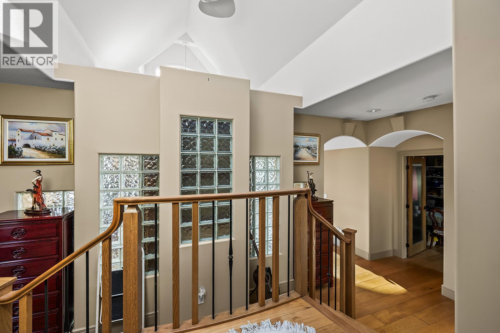  2376 Nahanni Court, Kelowna