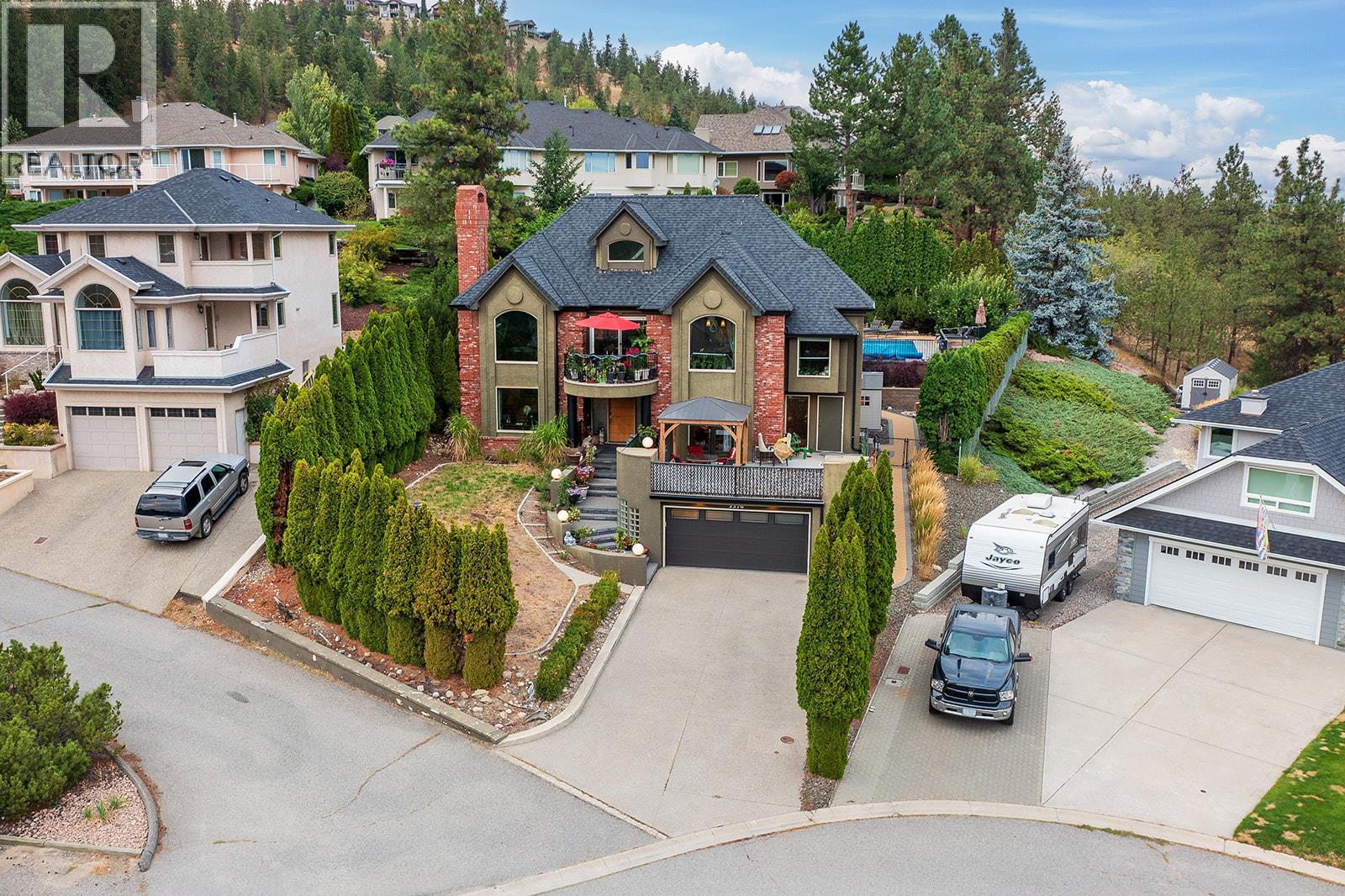  2376 Nahanni Court, Kelowna