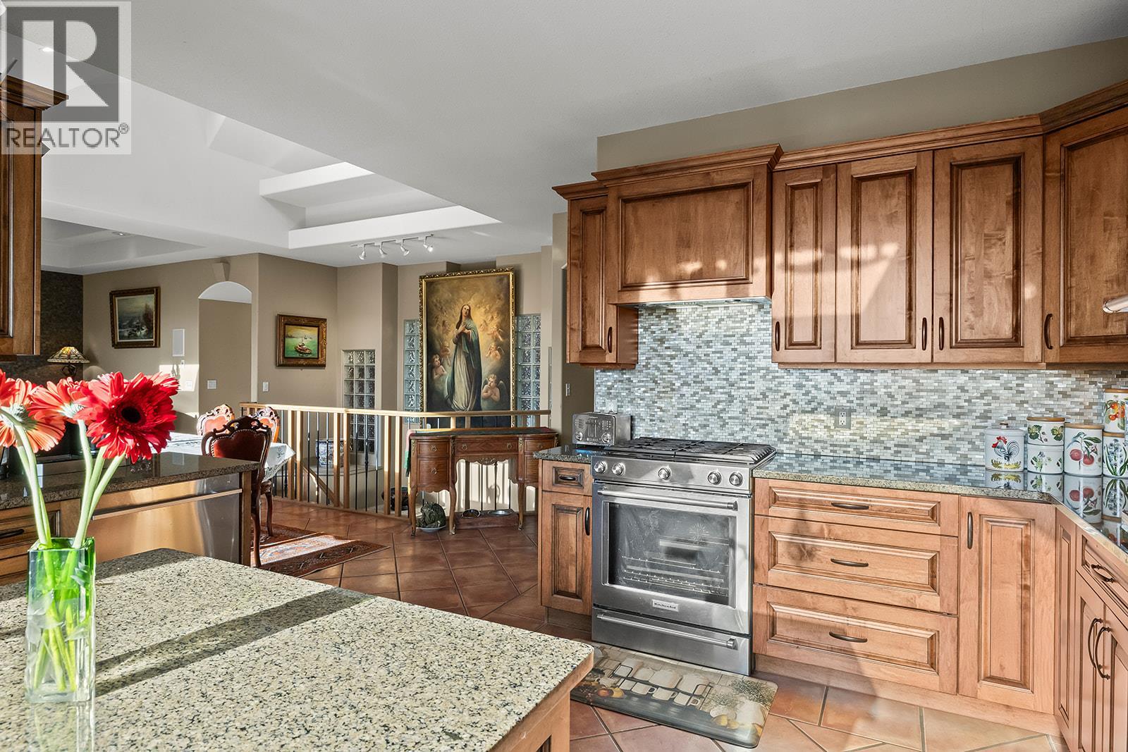  2376 Nahanni Court, Kelowna