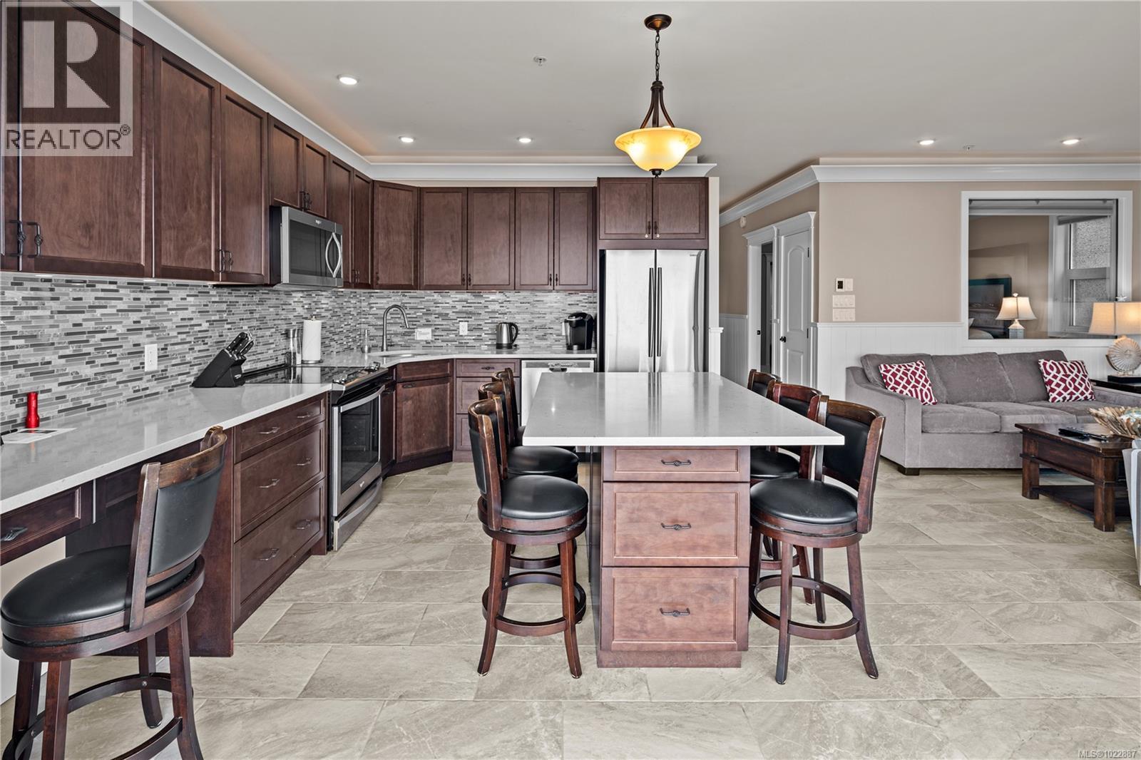 42B 1000 Sookepoint Pl, Sooke