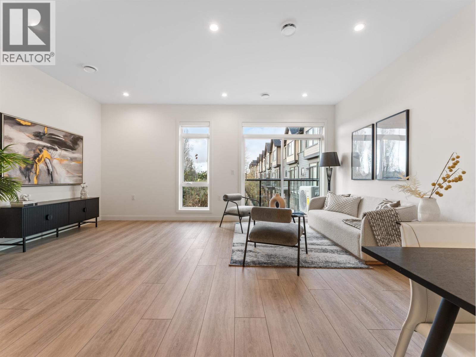 21 4337 BOUNDARY Road - photo 2