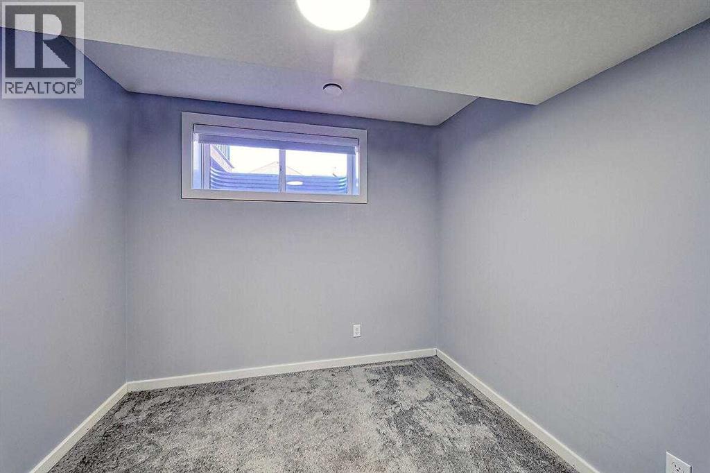 Single Family House for Sale in  Savanna Terrace NE Saddle Ridge Calgary 