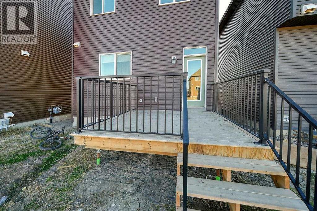 Single Family House for Sale in  Savanna Terrace NE Saddle Ridge Calgary 