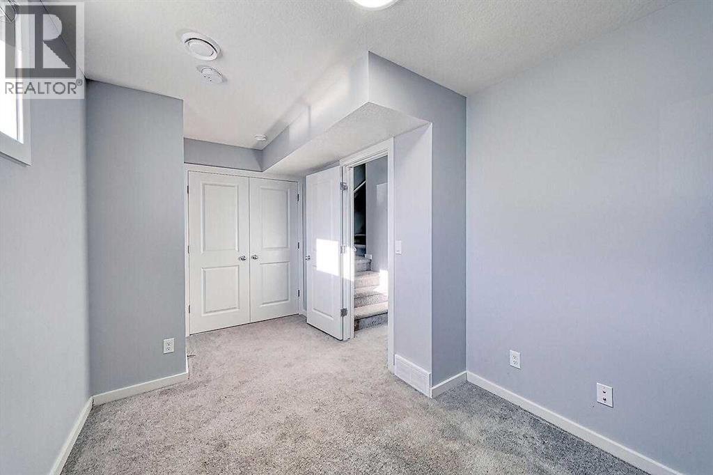 Single Family House for Sale in  Savanna Terrace NE Saddle Ridge Calgary 