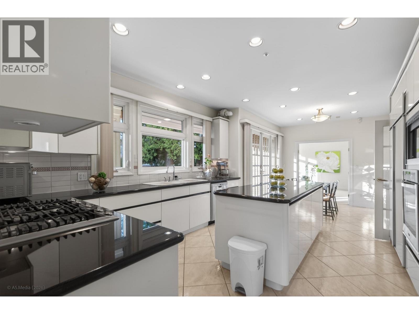 6787 MONTGOMERY STREET, Vancouver