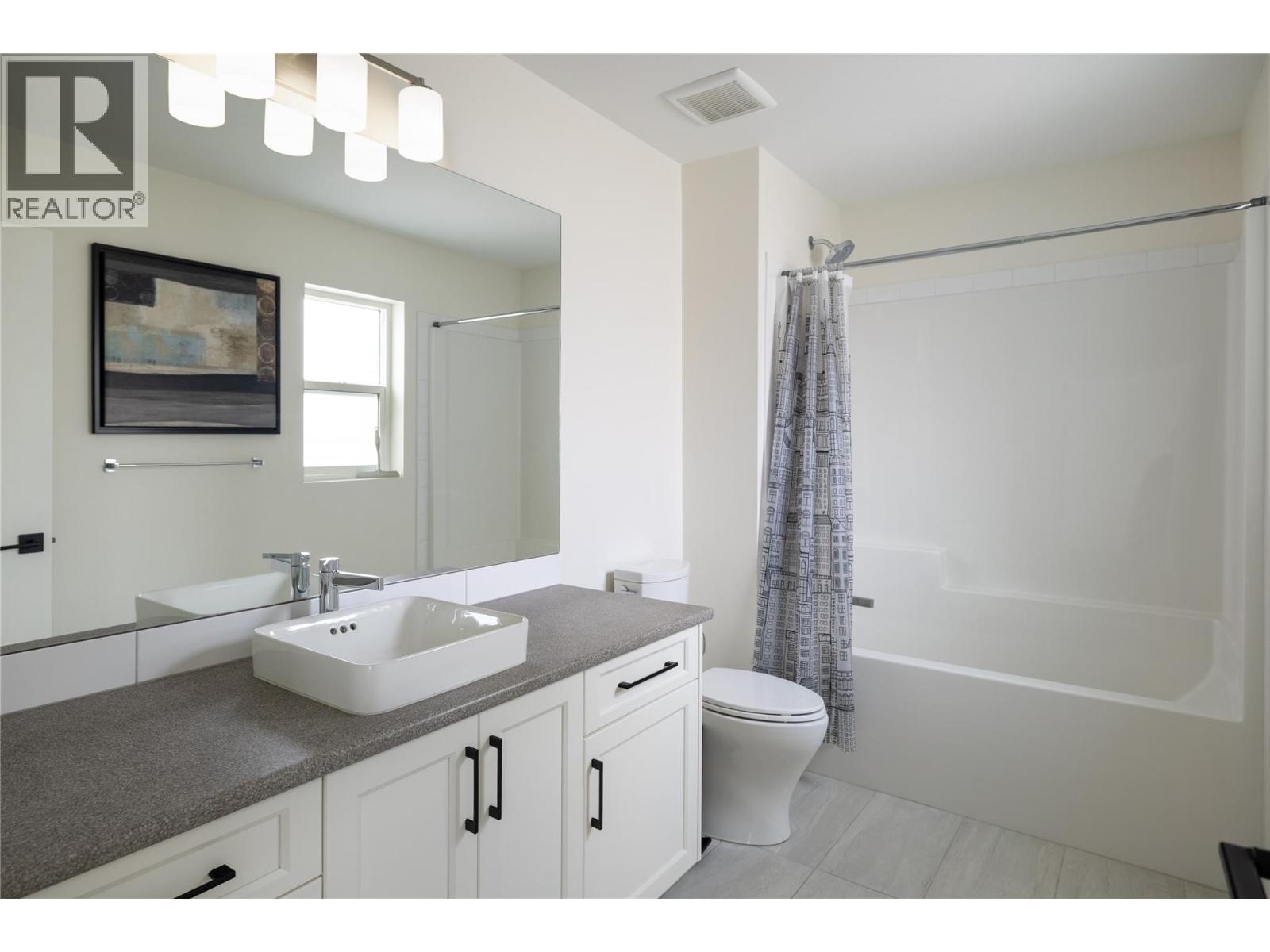 18 1000 Mt. Robson Place, Vernon