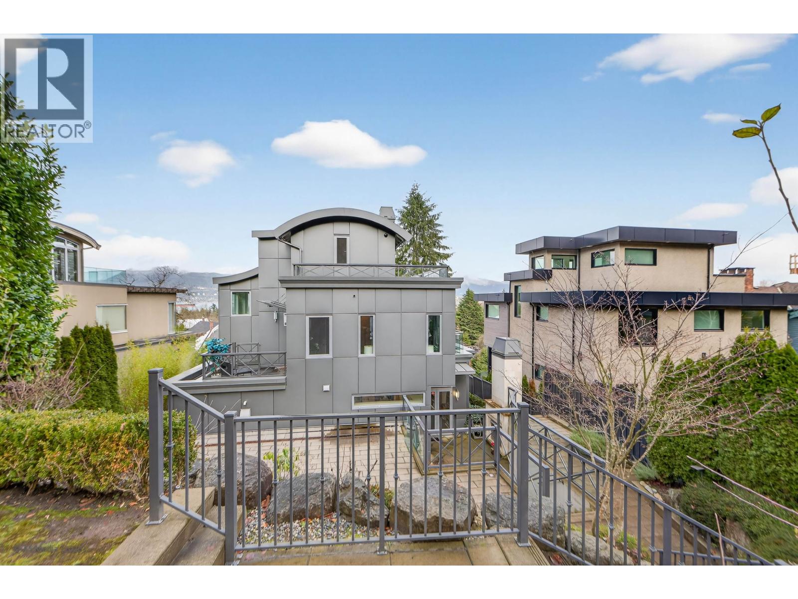 4350 LOCARNO CRESCENT, Vancouver