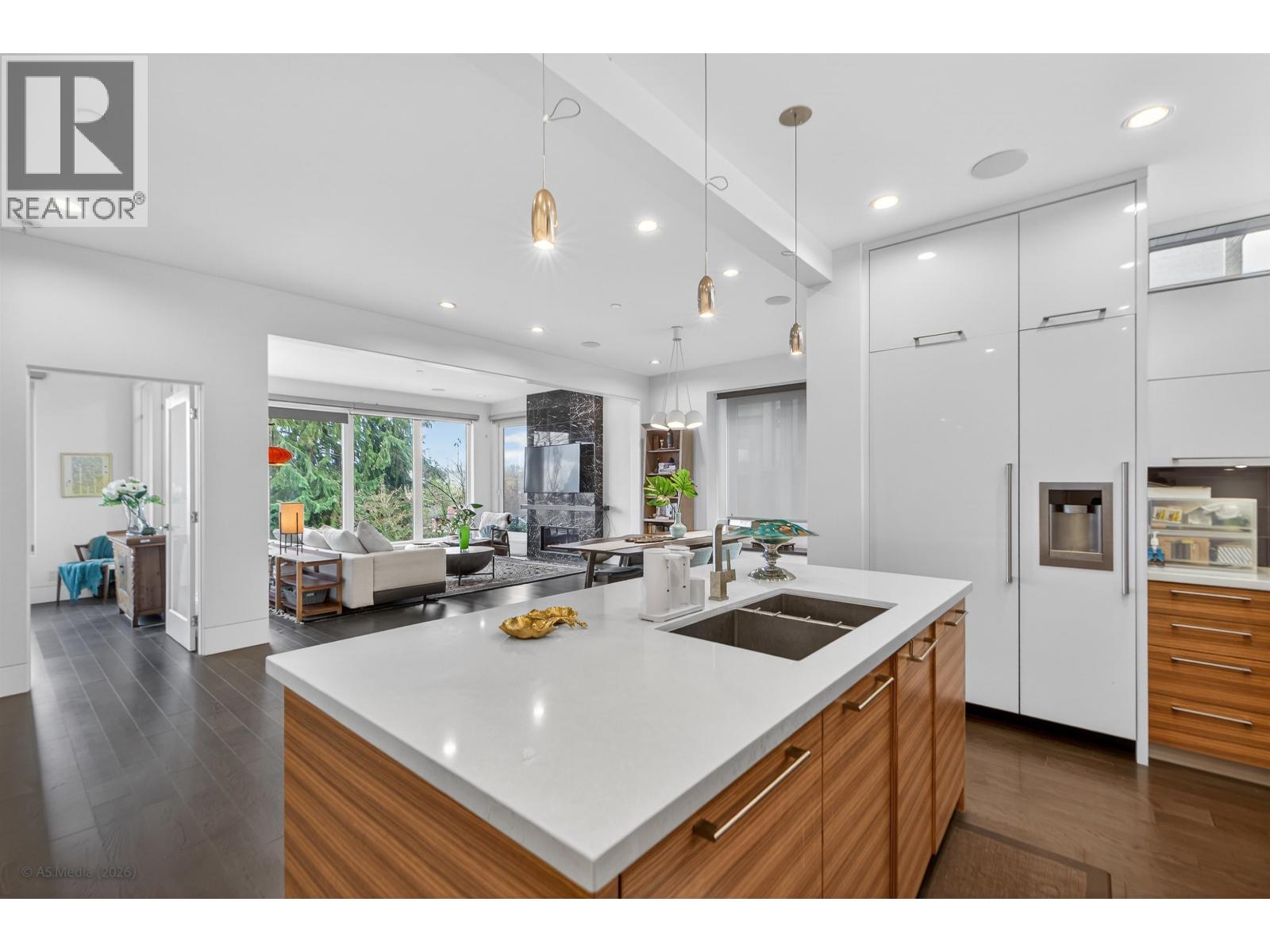 4350 LOCARNO CRESCENT, Vancouver