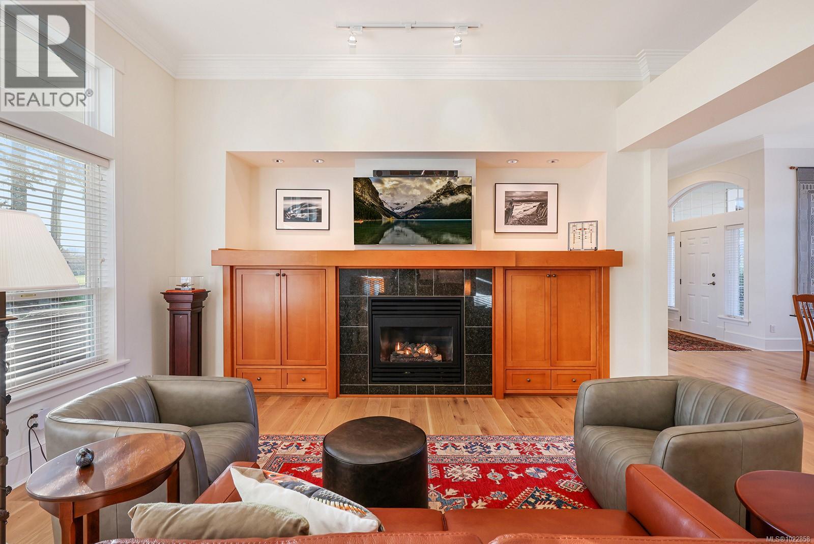 3386 Majestic Dr, Courtenay