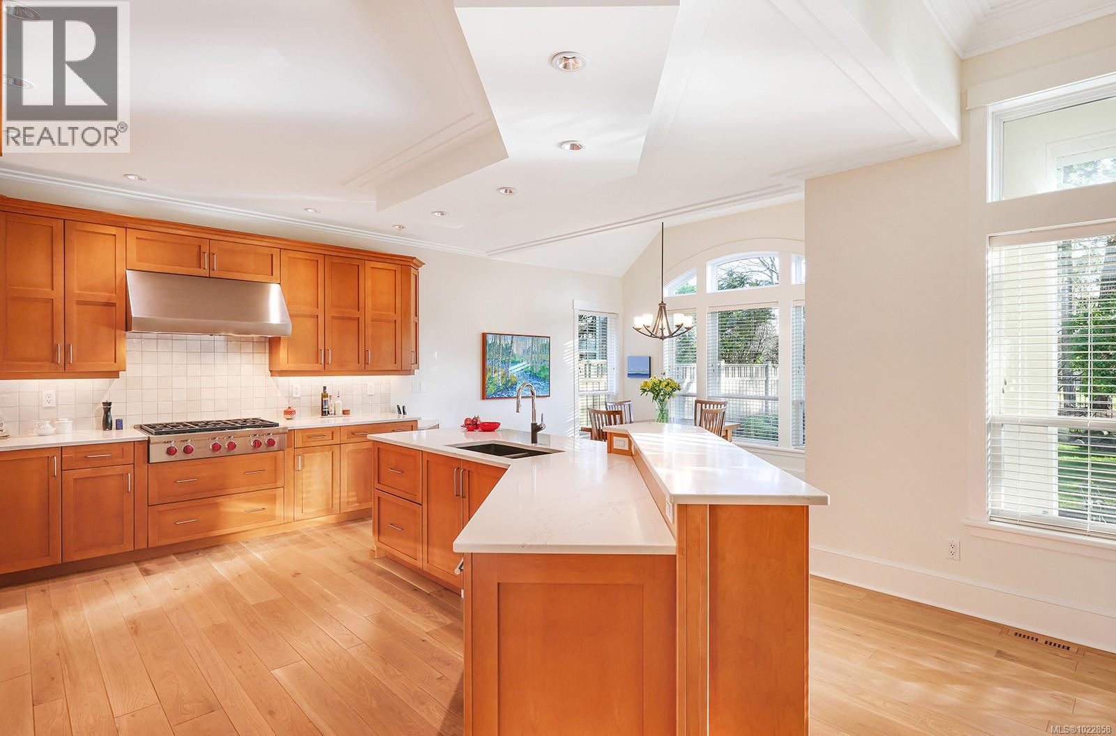 3386 Majestic Dr, Courtenay