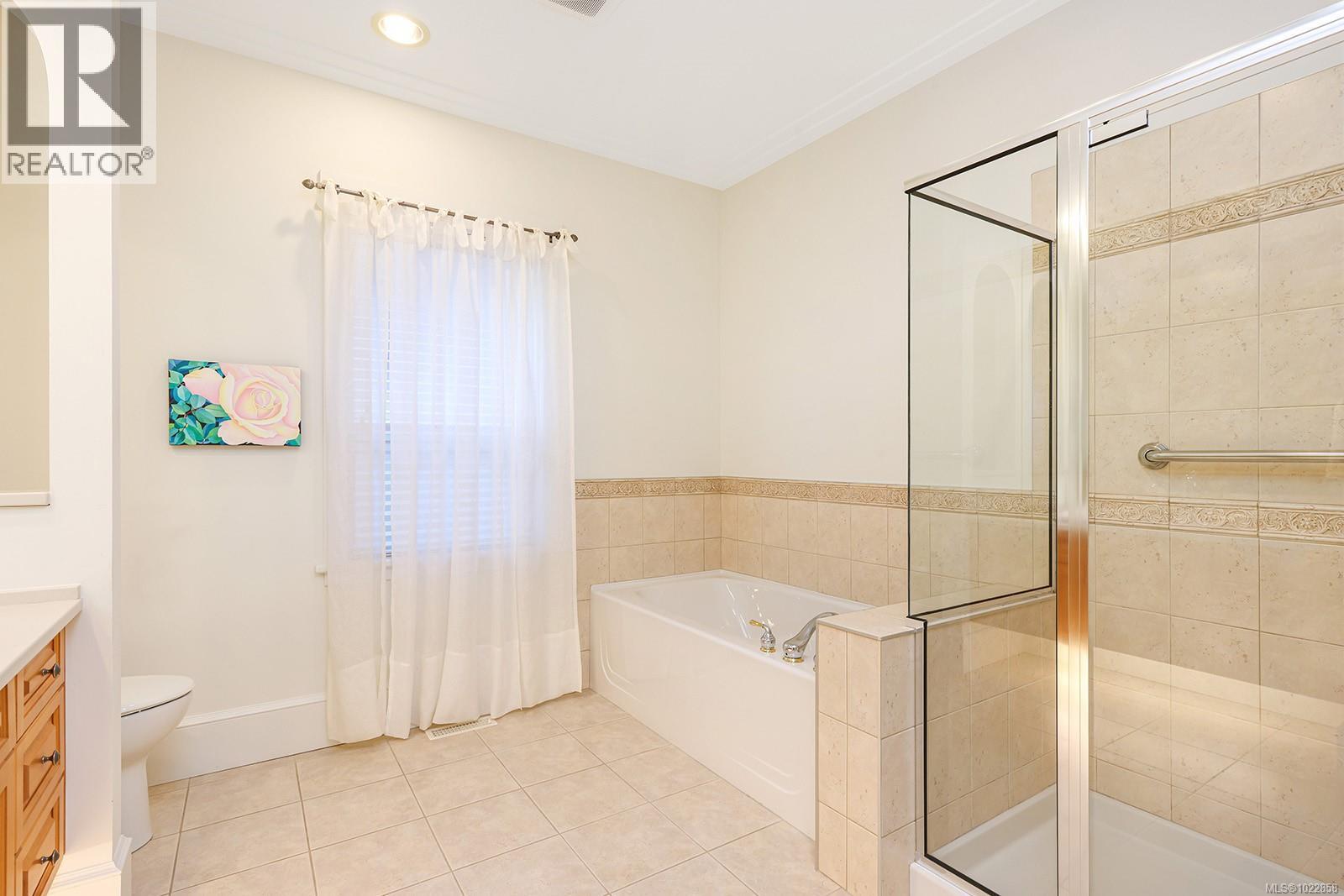 3386 Majestic Dr, Courtenay