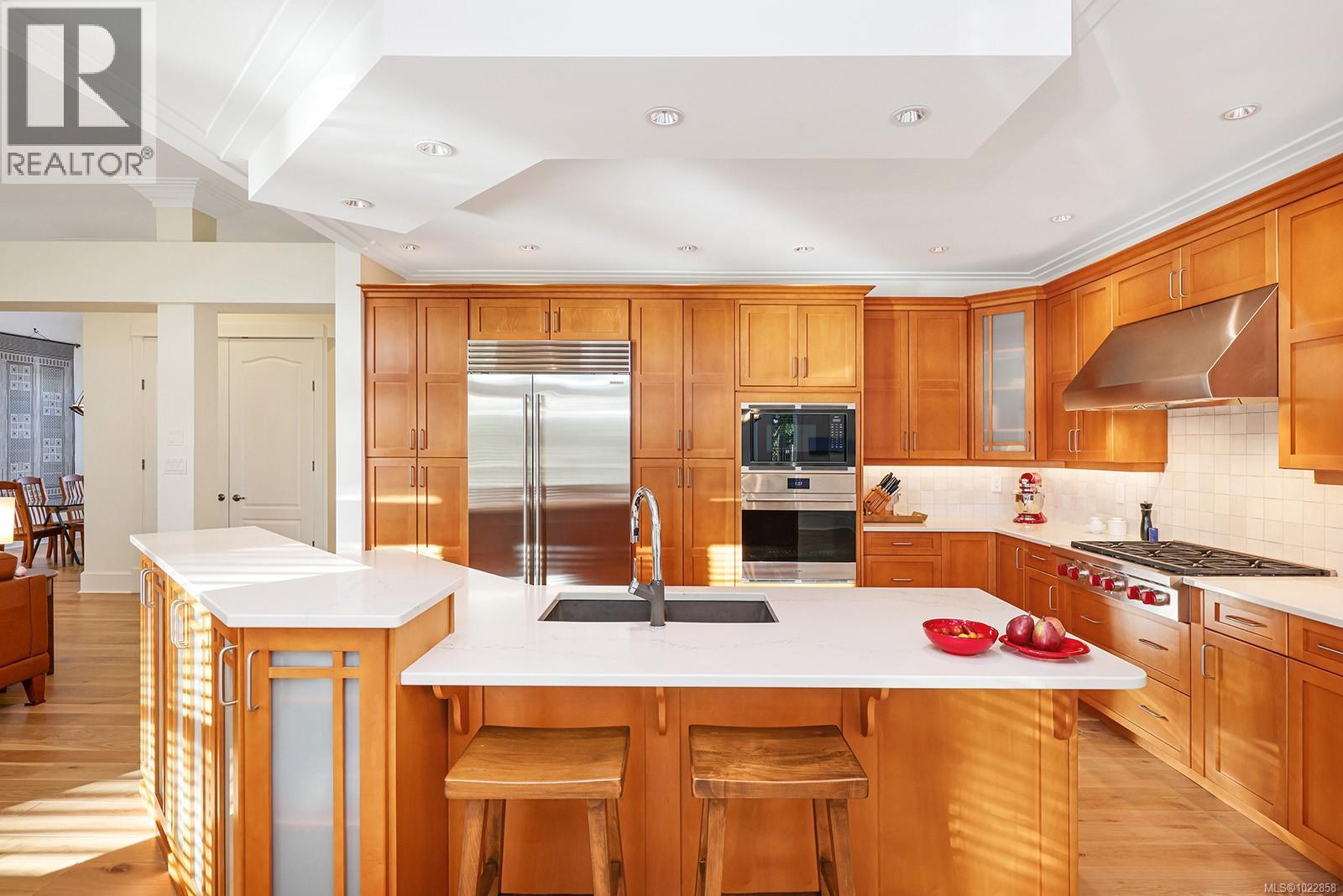 3386 Majestic Dr, Courtenay