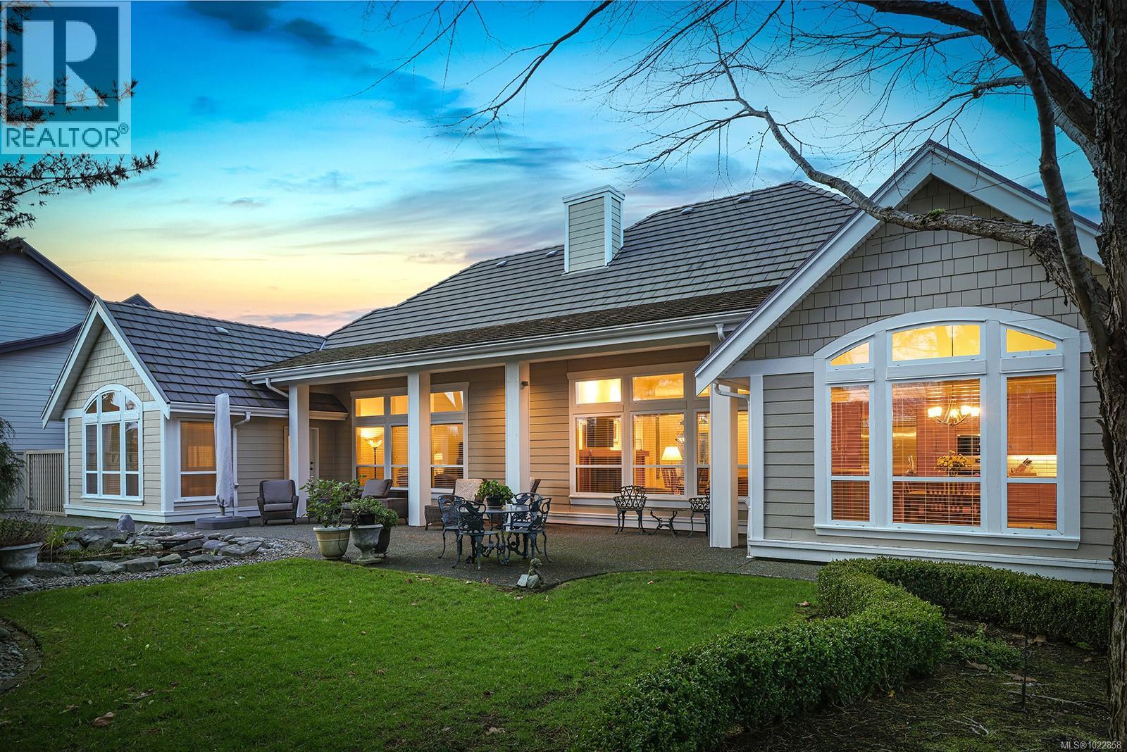 3386 Majestic Dr, Courtenay