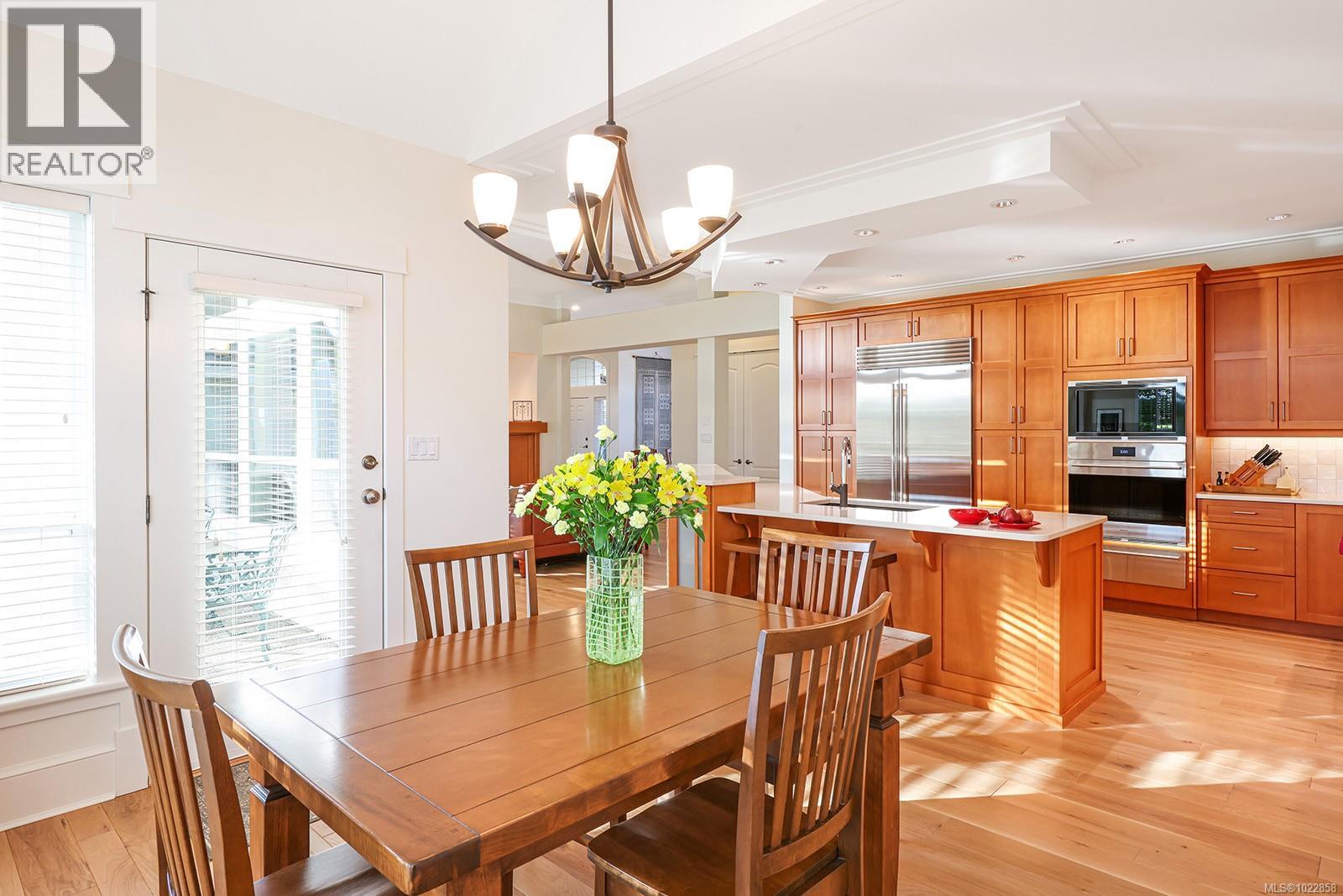 3386 Majestic Dr, Courtenay