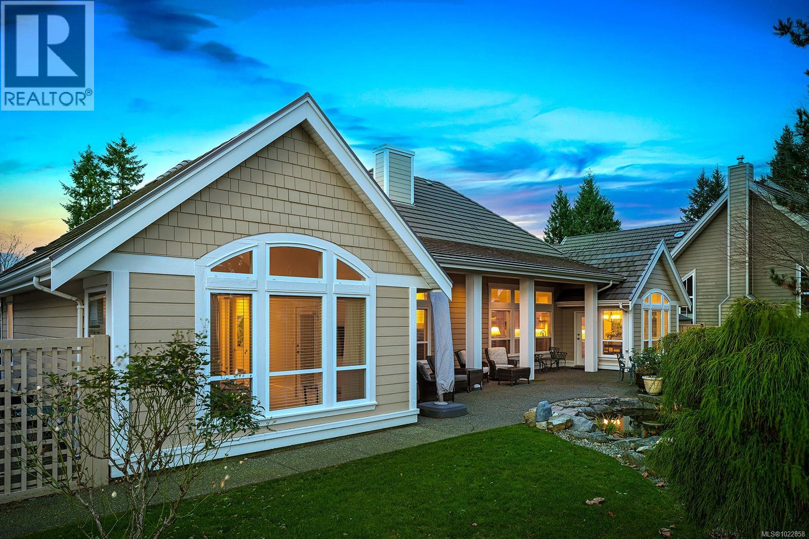 3386 Majestic Dr, Courtenay